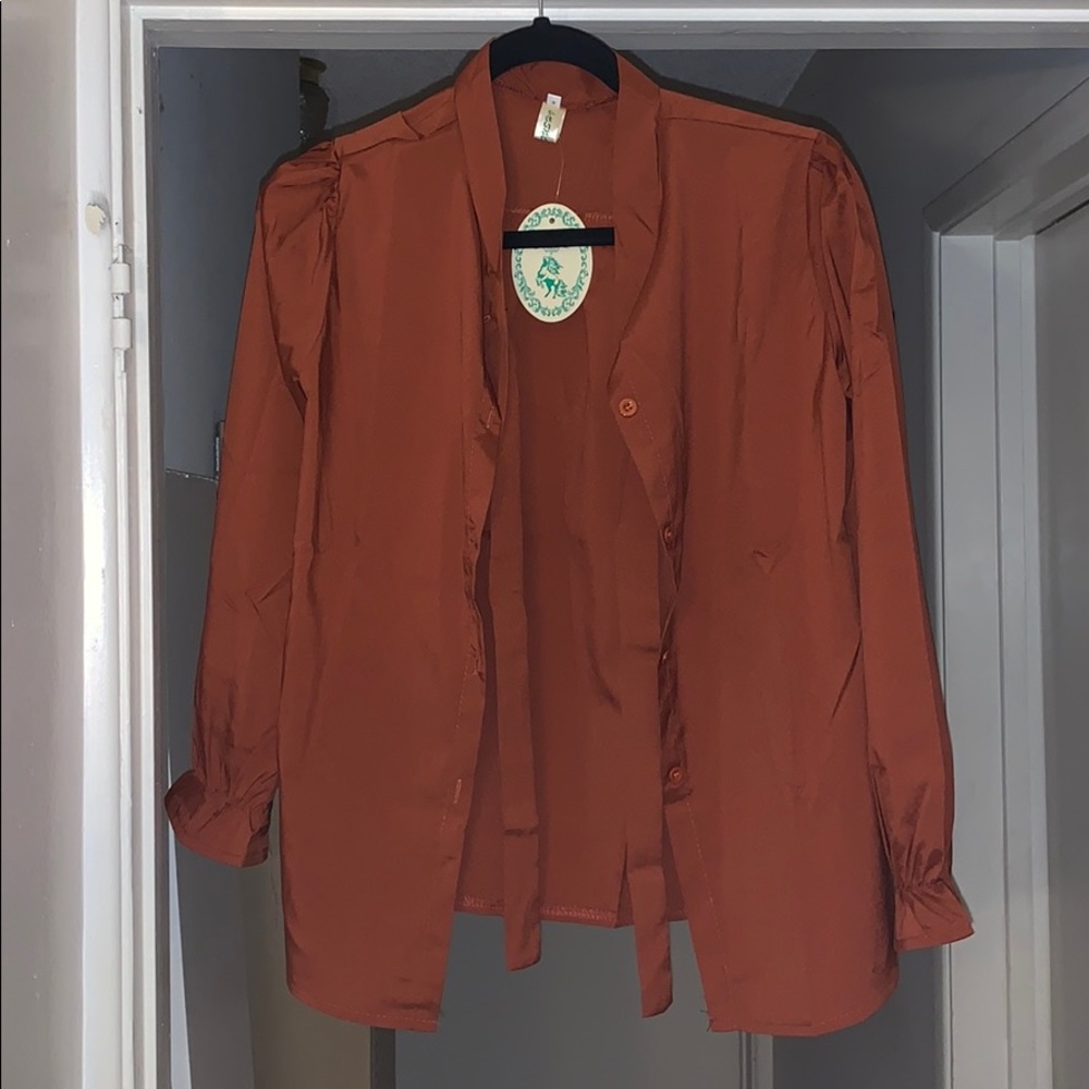 3/4 sleeve bow tie button up blouse